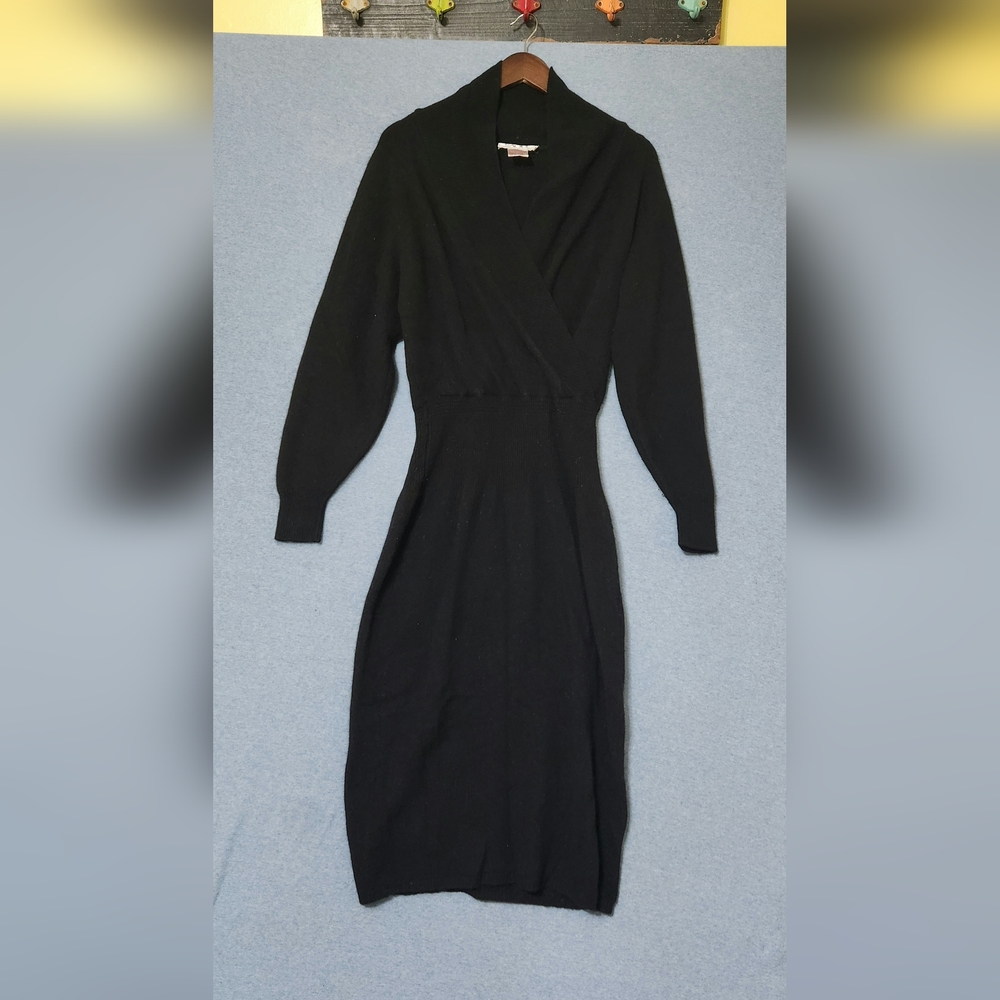 Raoul Sweater Midi Dress. Size M